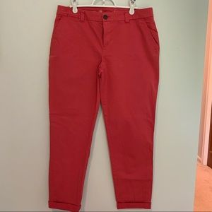 Gap size 6 cropped chinos